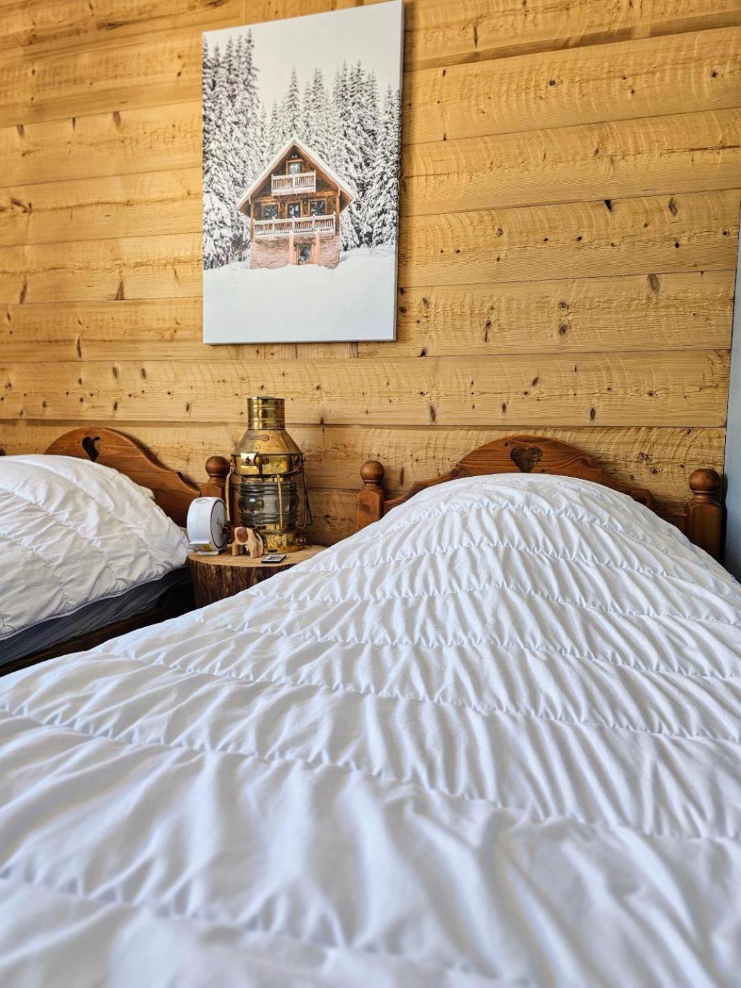 Magnifique Appartement A La Montagne Classe 4 Etoiles Chapelle des Bois Bagian luar foto